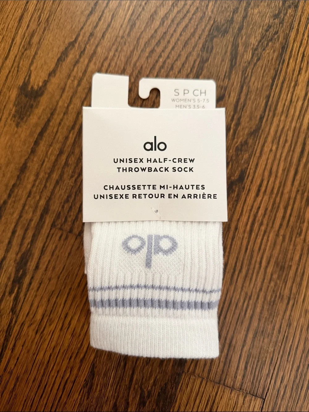 ALO Yoga Unisex Half-Crew Throwback Sock in White with Winter Frost